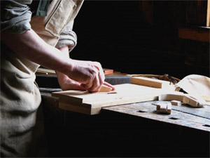 Crafting a wood shutter
